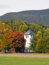 Veža kostola v Liptovskej Sielnici na Slovensku