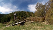 Starodávna drevená pevnosť