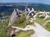Pohľad z hradu Čachtice