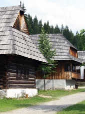 Ľudové domy v múzeu Zuberec